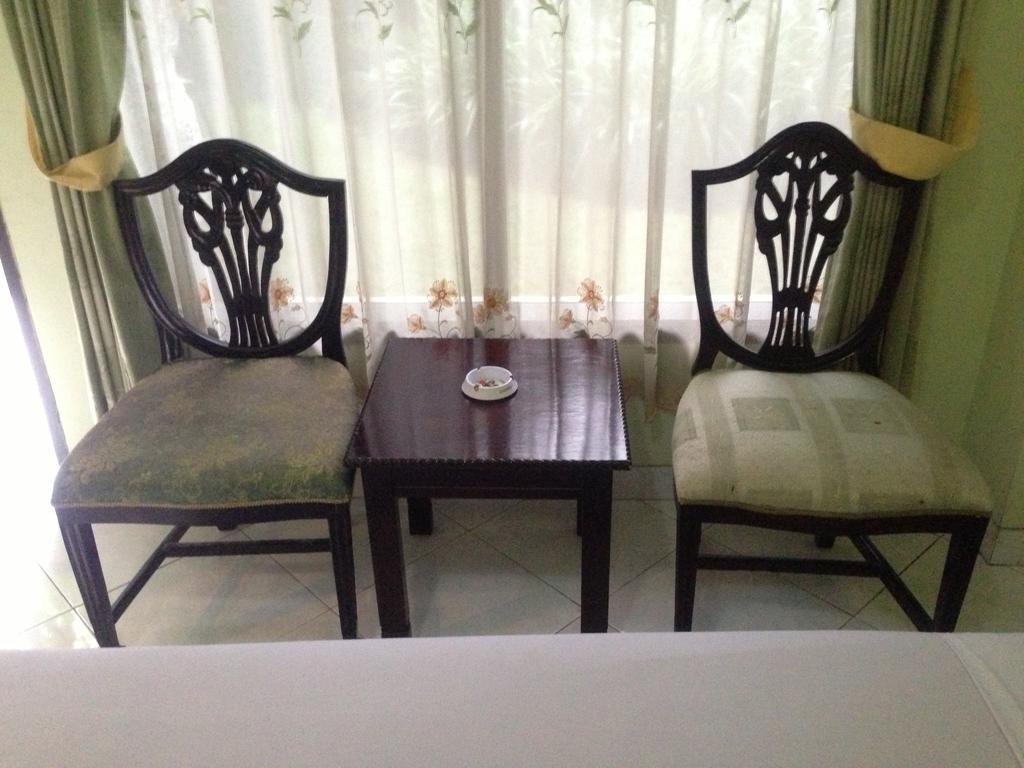 Global Inn Keluarga Sedati Номер фото