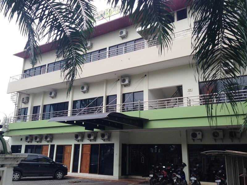 Global Inn Keluarga Sedati Экстерьер фото